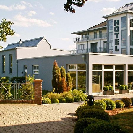 Hotel Till-Moyland Garni Екстер'єр фото