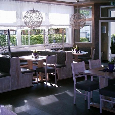Hotel Till-Moyland Garni Екстер'єр фото